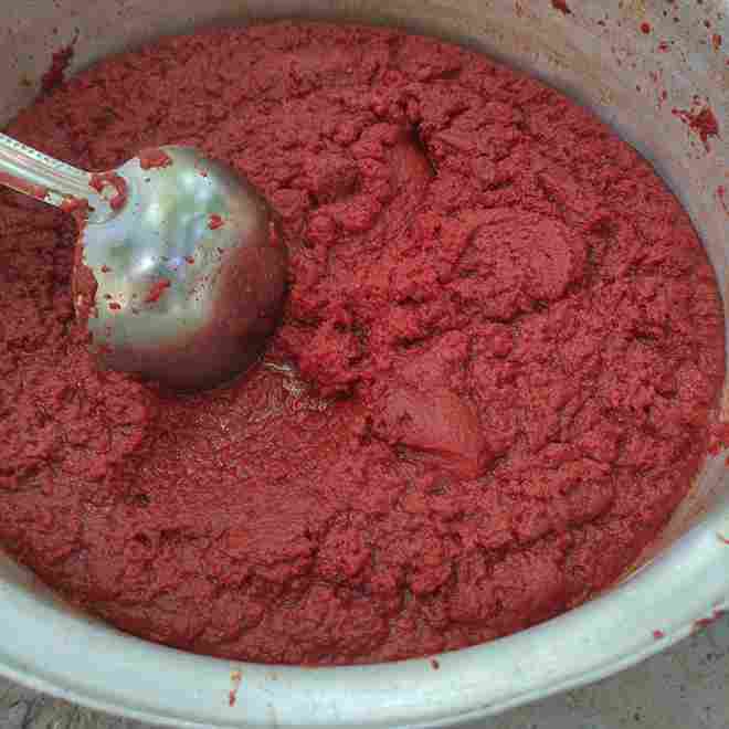 تصویر 1 از رب گوجه فرنگی عمده غلیظ و خوش رنگ مناسب مصارف غذایی